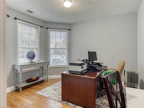 4th image of 2894 Ashly Woods Ct