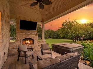 8 Freedom Ct, Waco, TX 76708