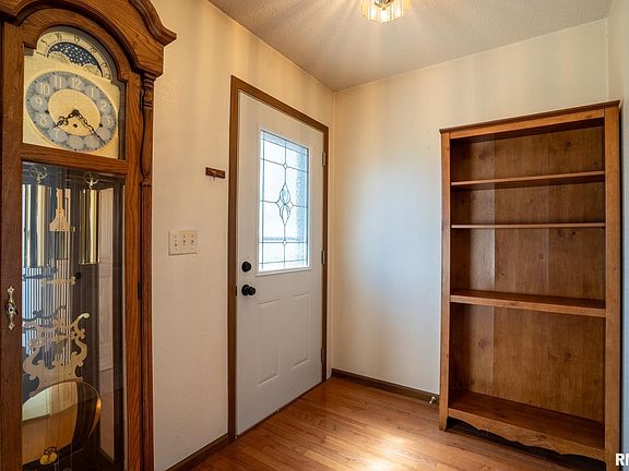 3rd image of 14014 Corinth Rd