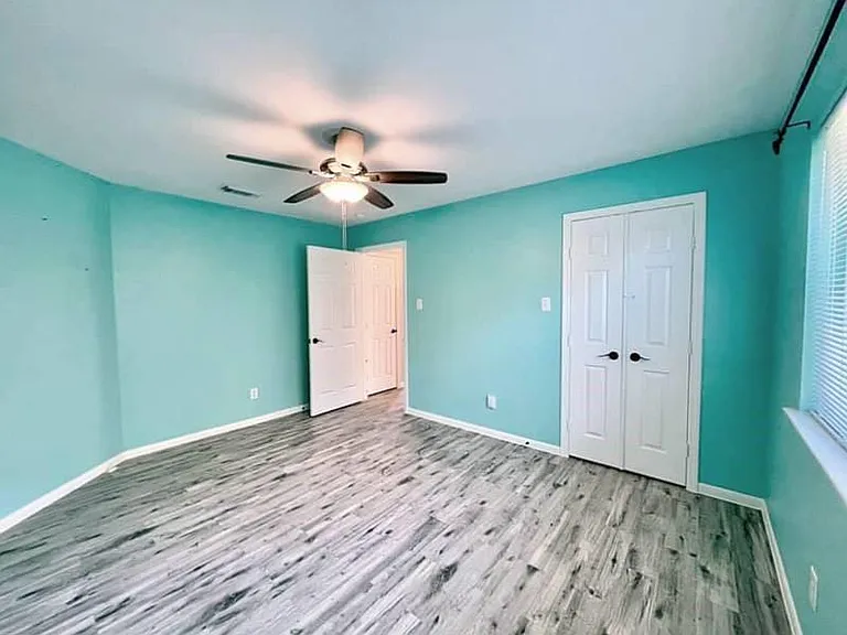 2526 Lake Dale Ln — Photo 29