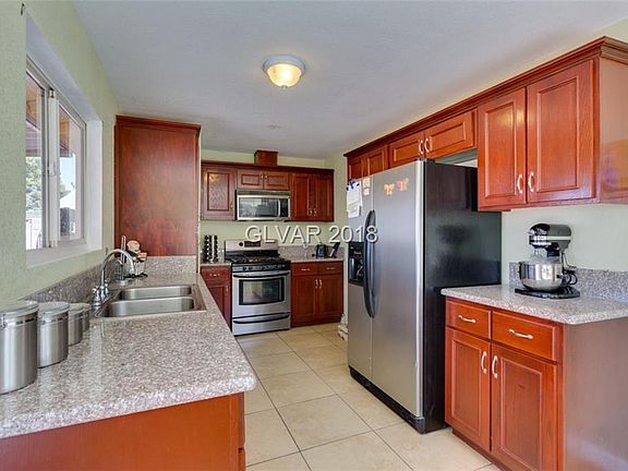 4th image of 5173 San Anselmo St