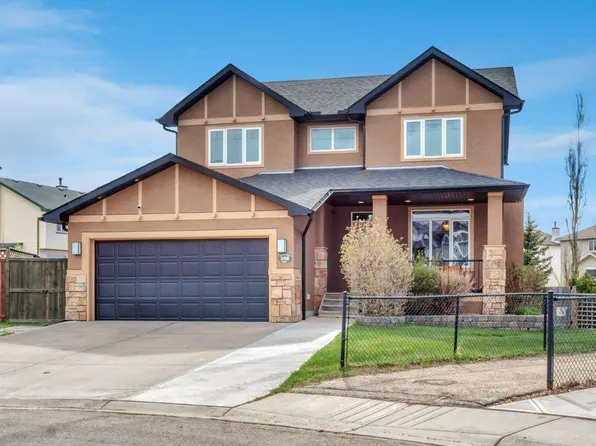 168 W Creek Ct, Chestermere, AB T1X 1L8