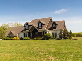 7598 Campbells Corner Rd, Mc Leansboro, IL 62859