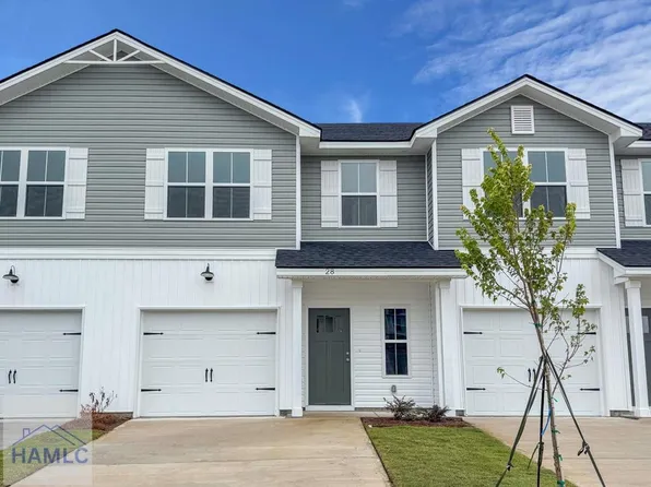 28 Beaumont Dr, Hinesville, GA 31313