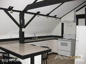 4 Kitchen