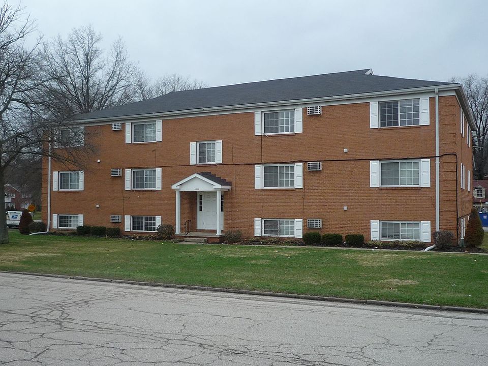 1st image of 4250 Hillman Way APT 1