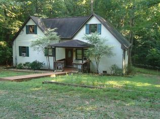 112 Tosh Ln, Goodview, VA 24095