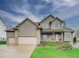 1601 Wimbleton Way, Waunakee, WI 53597