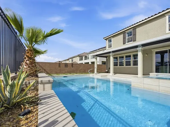 2599 Tolmezzo St, Henderson, NV 89044
