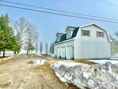2217 Partridge Point Rd N, Alpena, MI, 49707