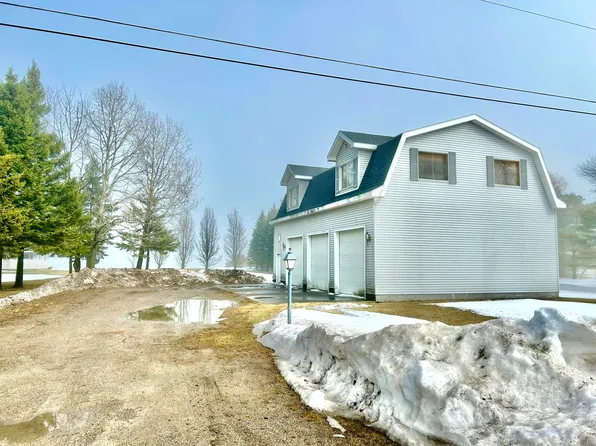 2217 Partridge Point Rd N, Alpena, MI 49707