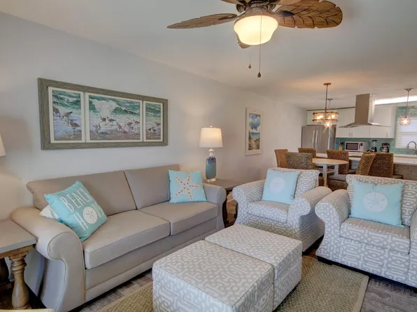 (undisclosed Address), Fort Walton Beach, FL 32548