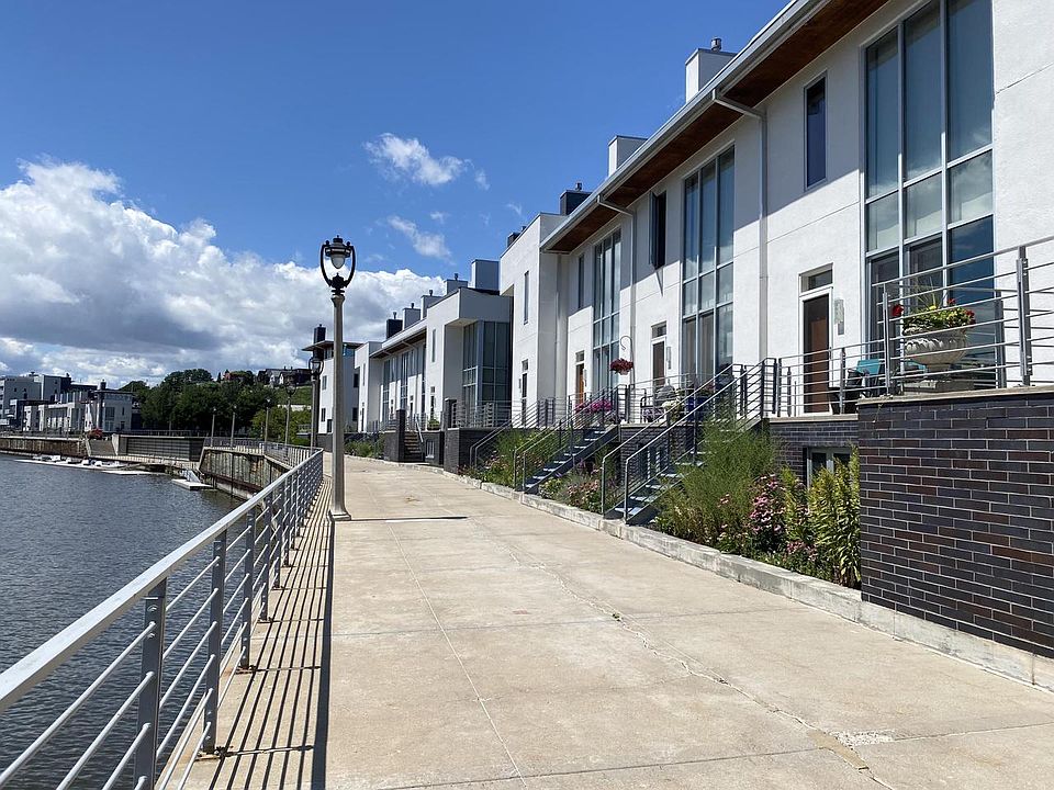 1st image of 2031 North Riverwalk WAY