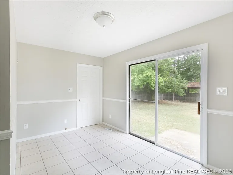 6714 Seaford Dr — Photo 9