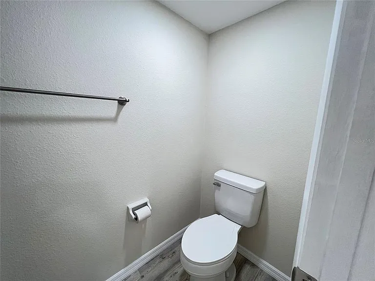 572 Fairways Ln #N204 — Photo 23