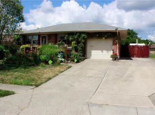 4219 Imperial Dr, Springfield, OH 45503