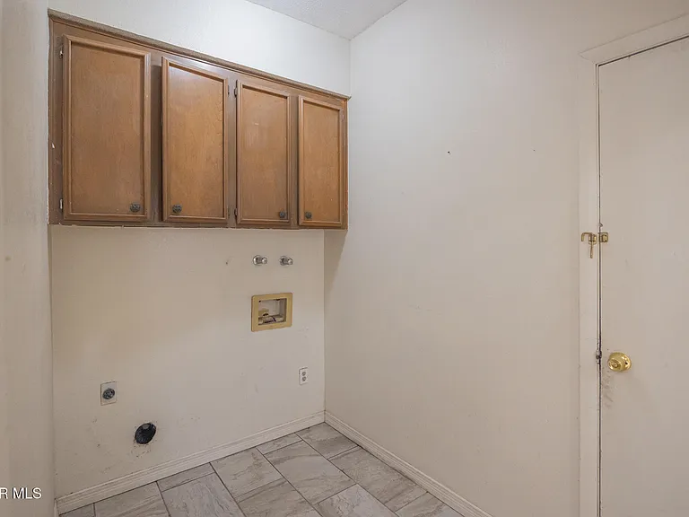 3329 Running Deer Dr — Photo 16