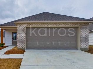 8110 Hendrick Dr, Baton Rouge, LA 70817