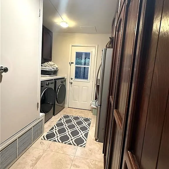 548 Sycamore Ave — Photo 16