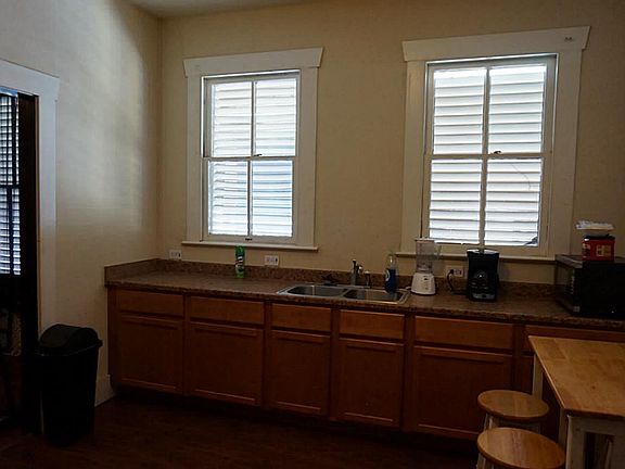 2nd image of 3510 Avenue Q