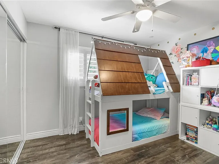915 N Shaftesbury Ave — Photo 19