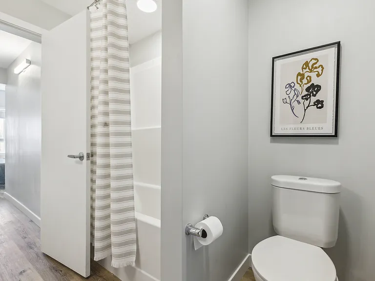 239 Eden Oak Trl — Photo 76