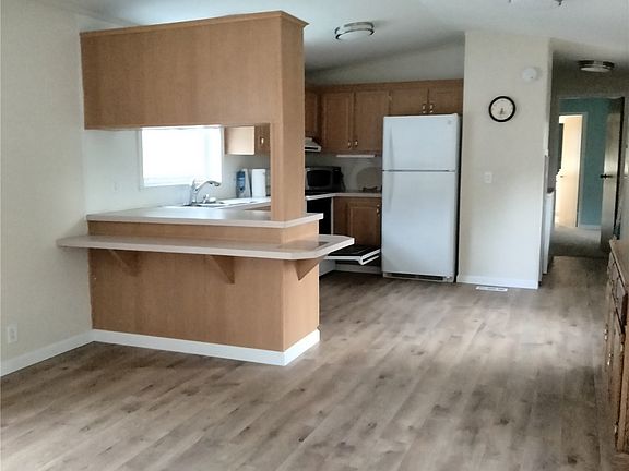 5th image of 11424 36th Dr NE