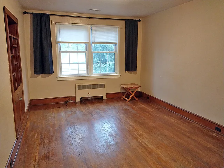 391 W Main St #4 — Photo 19