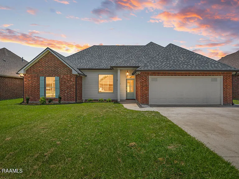 206 Oak Hill Ln — Photo 24