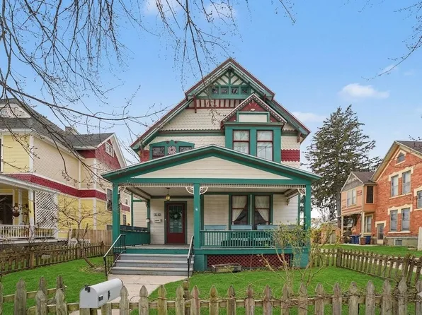 1212 5th St, Bay City, MI 48708