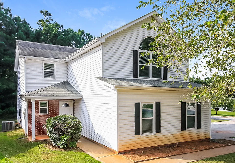 2962 Knoll View Pl