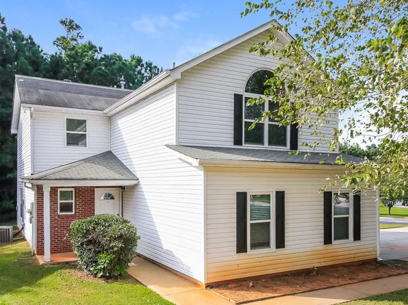 2962 Knoll View Pl, Douglasville, GA 30135