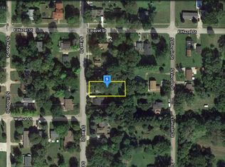 415 S East St, Saint Louis, MI 48880