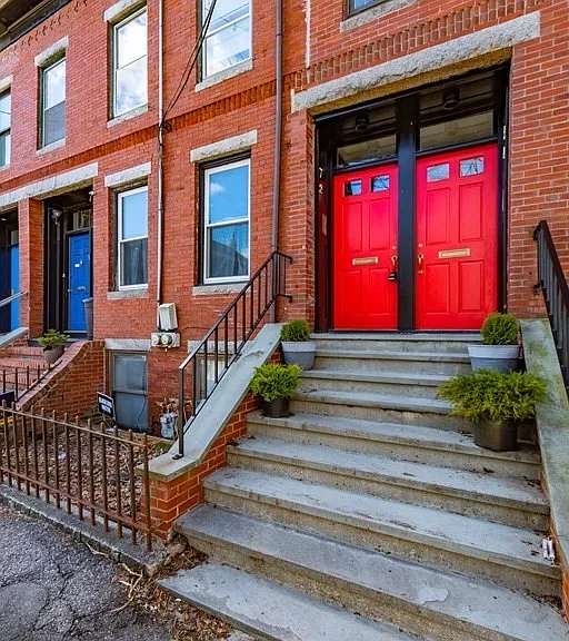 72 Fairmont St #2 — Photo 15