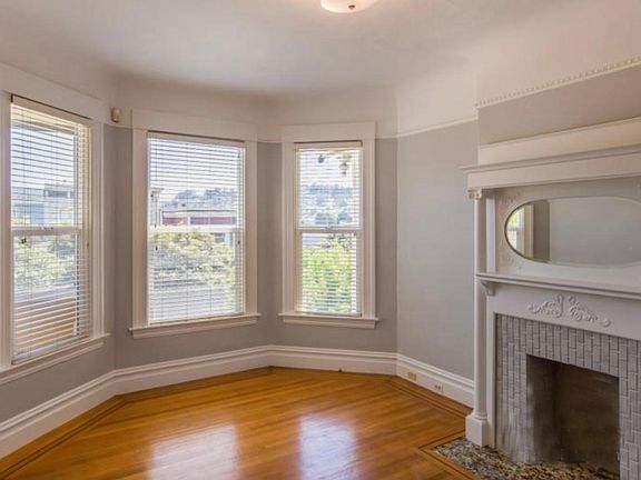 2nd image of 3850 25th St APT 2
