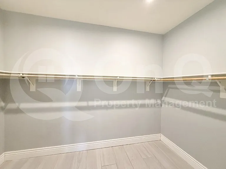 18797 W Becker Ct — Photo 24