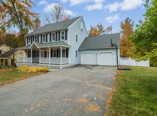 123 Dogwood Rd, Leominster, MA 01453