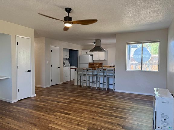 2nd image of 470-760 Tule Dr