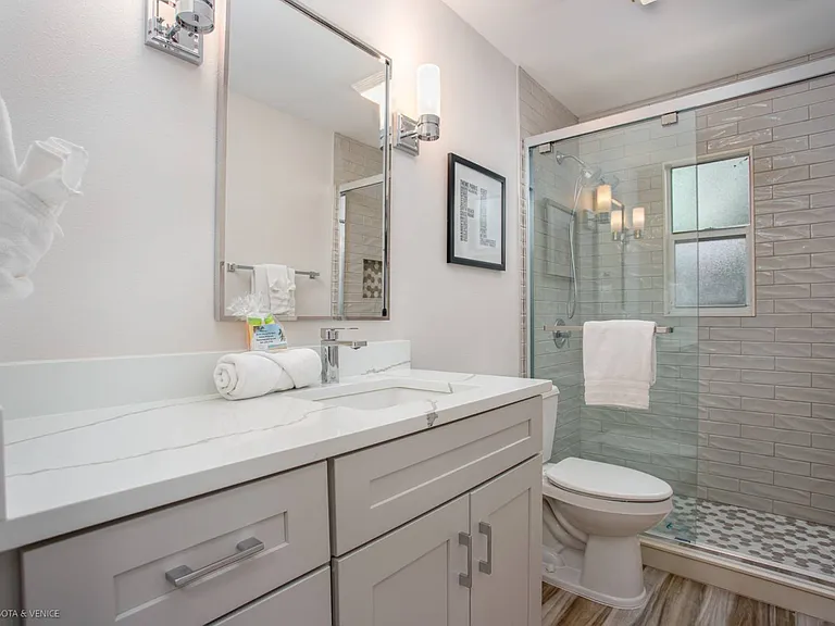 5511 Avenida Del Mare — Photo 18