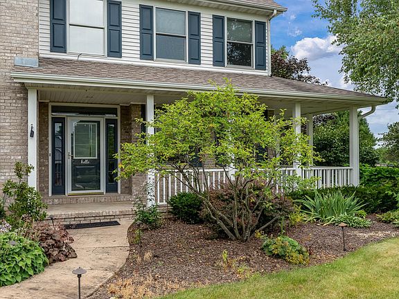 3rd image of 10116 Pine Valley Cir