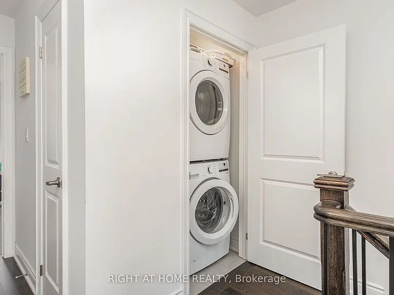 27 Lisa St — Photo 19