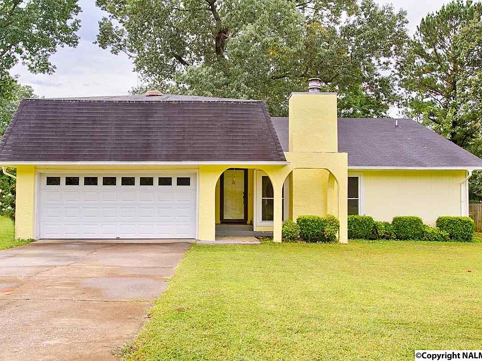 1st image of 2508 Galahad Dr SE