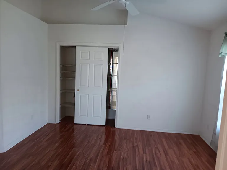 4214 Fairway Pl — Photo 1