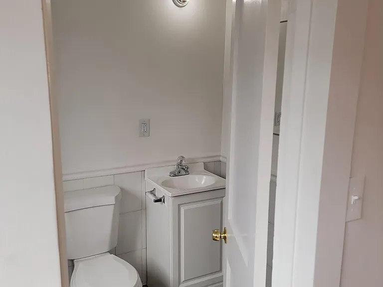 219 E 28th St #3/4 — Photo 25