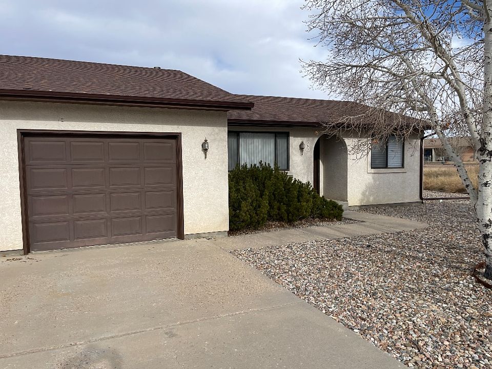 1st image of 383 W Buttercup Way #383