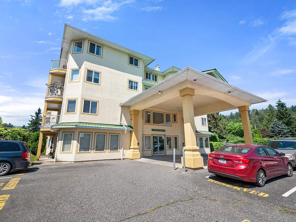 1st image of 46777 Yale Rd #401