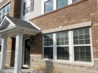 8033 Sydney Park, Saint Louis, MO 63117