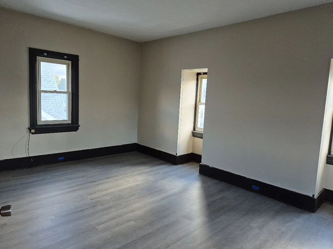 2 bed, $950 — Photo 3