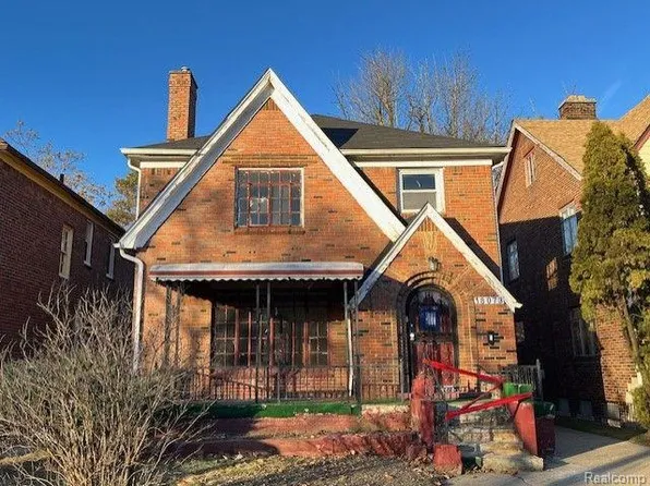 18073 Santa Barbara Dr, Detroit, MI 48221