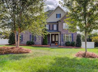 6087 Olde Farm Dr, Pfafftown, NC 27040
